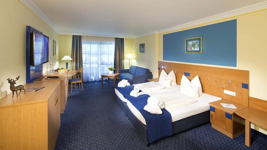 Schmelmer Hof Hotel & Resort Bad Aibling Exterior photo